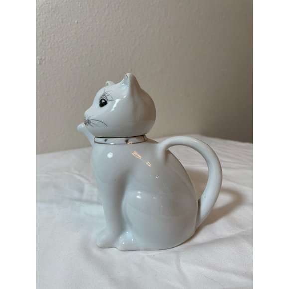 Vintage Chinese MCM Porcelain Creamer - Good Luck Cat/Maneki Neko - Picture 2 of 7